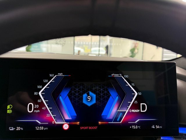 BMW i5 M Sport White #24