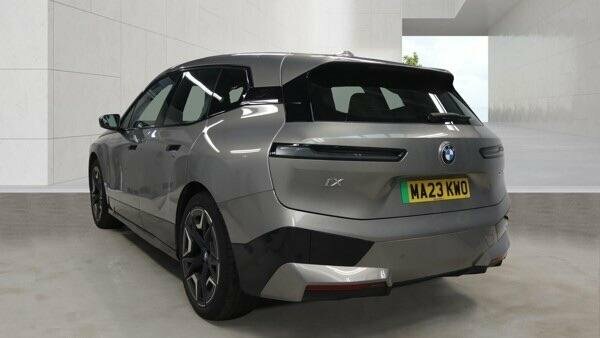 BMW iX 40 76.6Kwh M Sport Grey #3