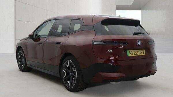 BMW iX 40 76.6Kwh M Sport Red #3