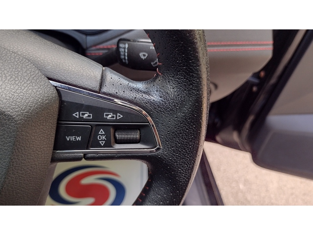 Seat Arona Tsi Fr KY69HGO Black #5