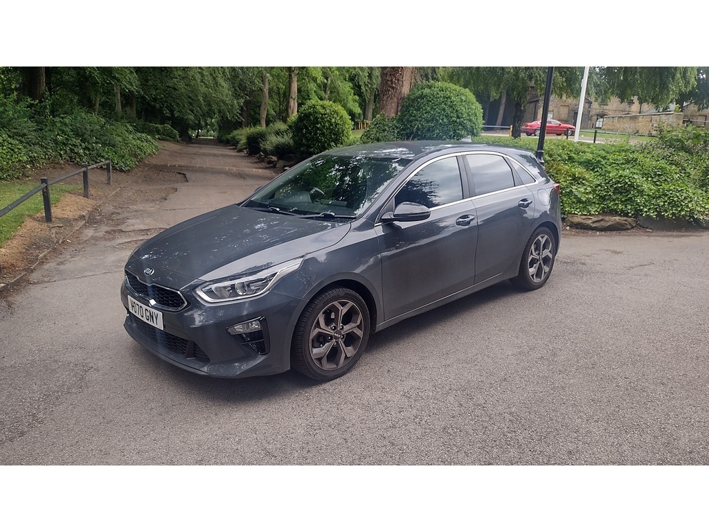 Kia Ceed 1.0 2 Isg 118 Bhp Red #22