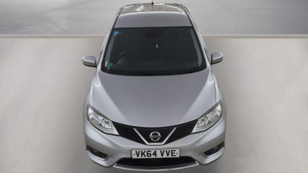 Nissan Pulsar Hatchback White #2