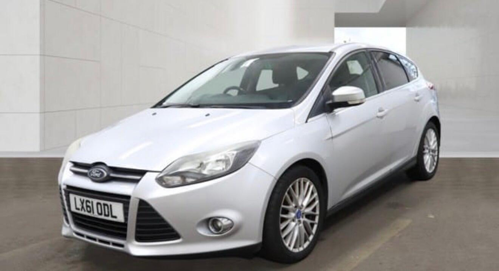 Ford Focus Hatchback 1.6 Zetec Euro 5 201161 Silver #2