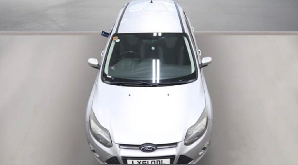 Ford Focus Hatchback 1.6 Zetec Euro 5 201161 Silver #3