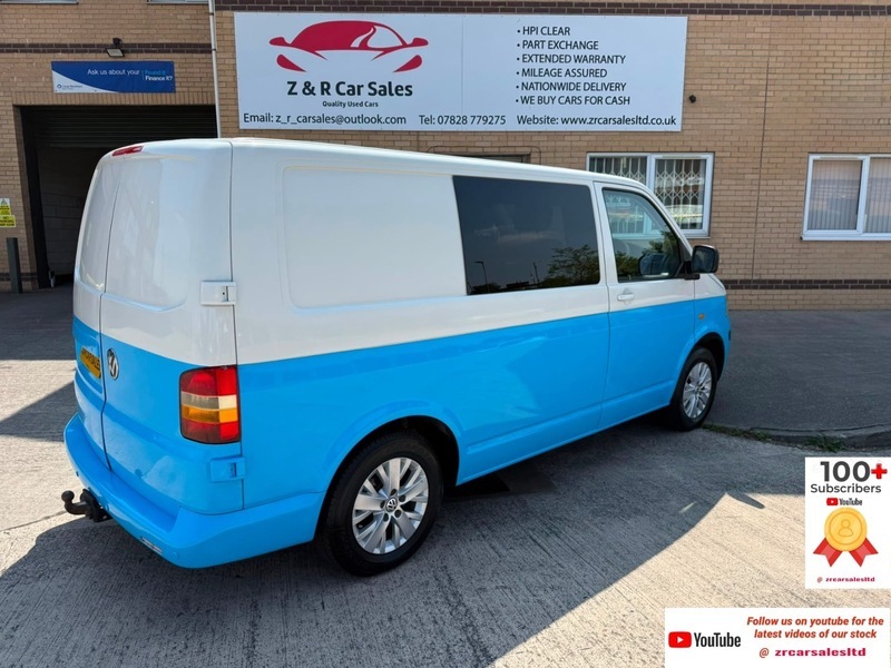 Volkswagen Transporter Estate Blue #8