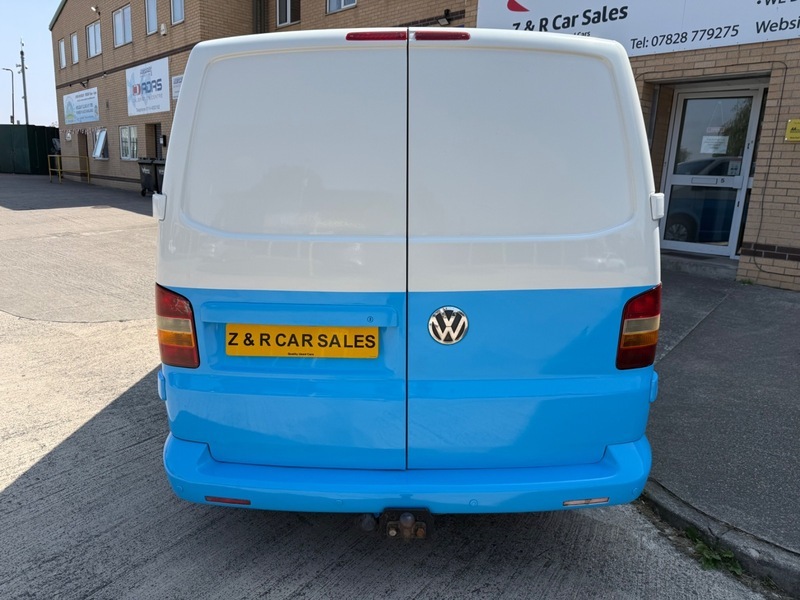 Volkswagen Transporter Estate Blue #30