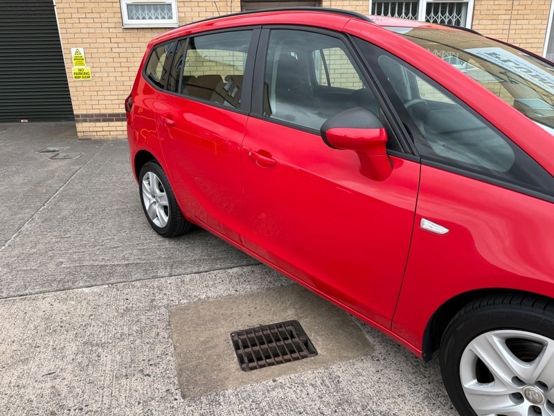 Vauxhall Zafira Mpv Silver #11