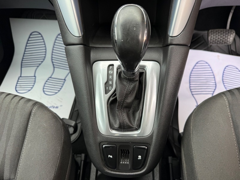 Vauxhall Zafira Mpv Silver #26