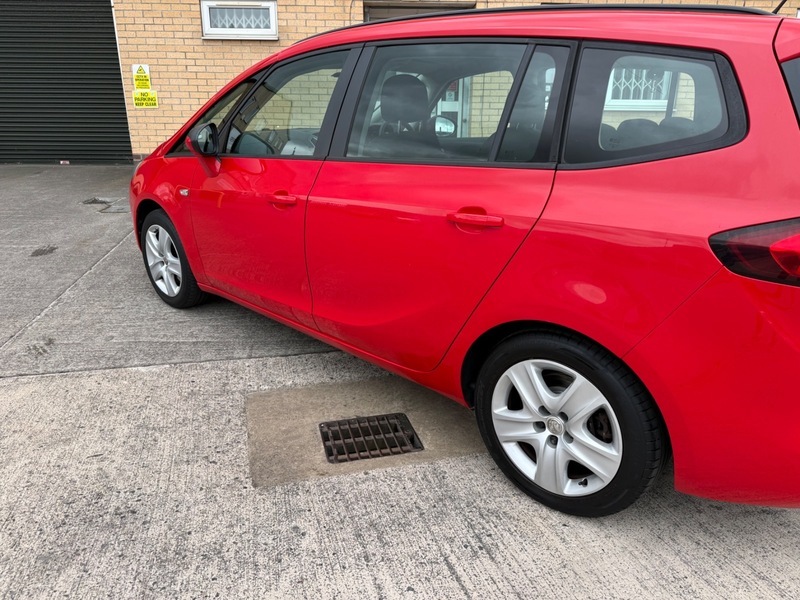 Vauxhall Zafira Mpv Silver #7