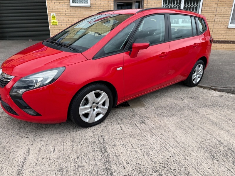 Vauxhall Zafira Exclusiv Cdti Red #5