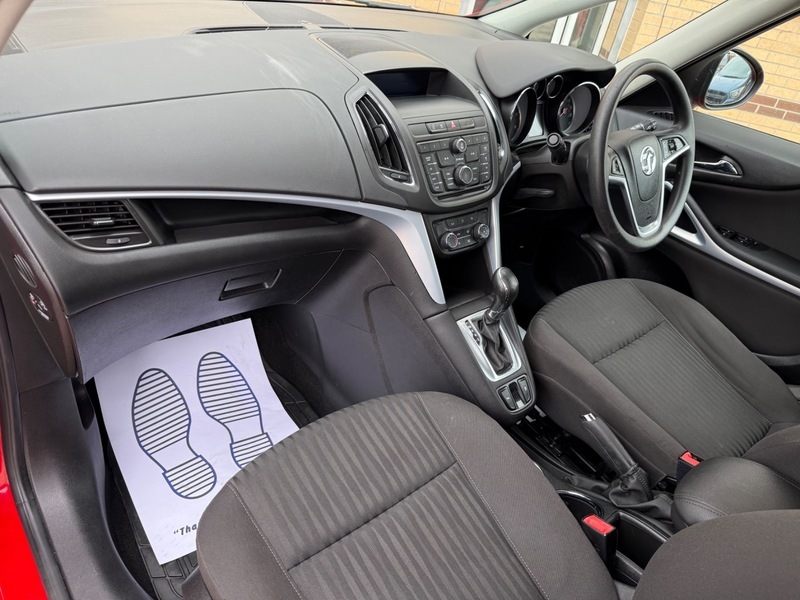 Vauxhall Zafira Mpv Silver #30