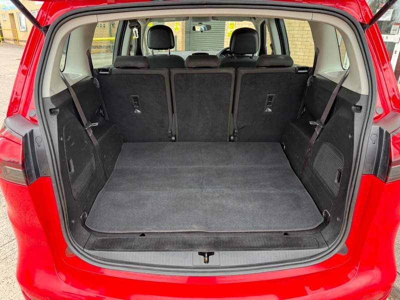 Vauxhall Zafira Mpv Silver #36