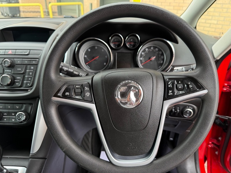 Vauxhall Zafira Mpv Silver #14