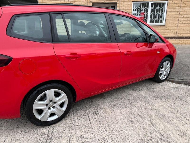 Vauxhall Zafira Mpv Silver #10