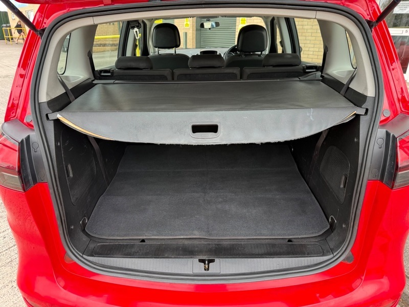 Vauxhall Zafira Mpv Silver #35
