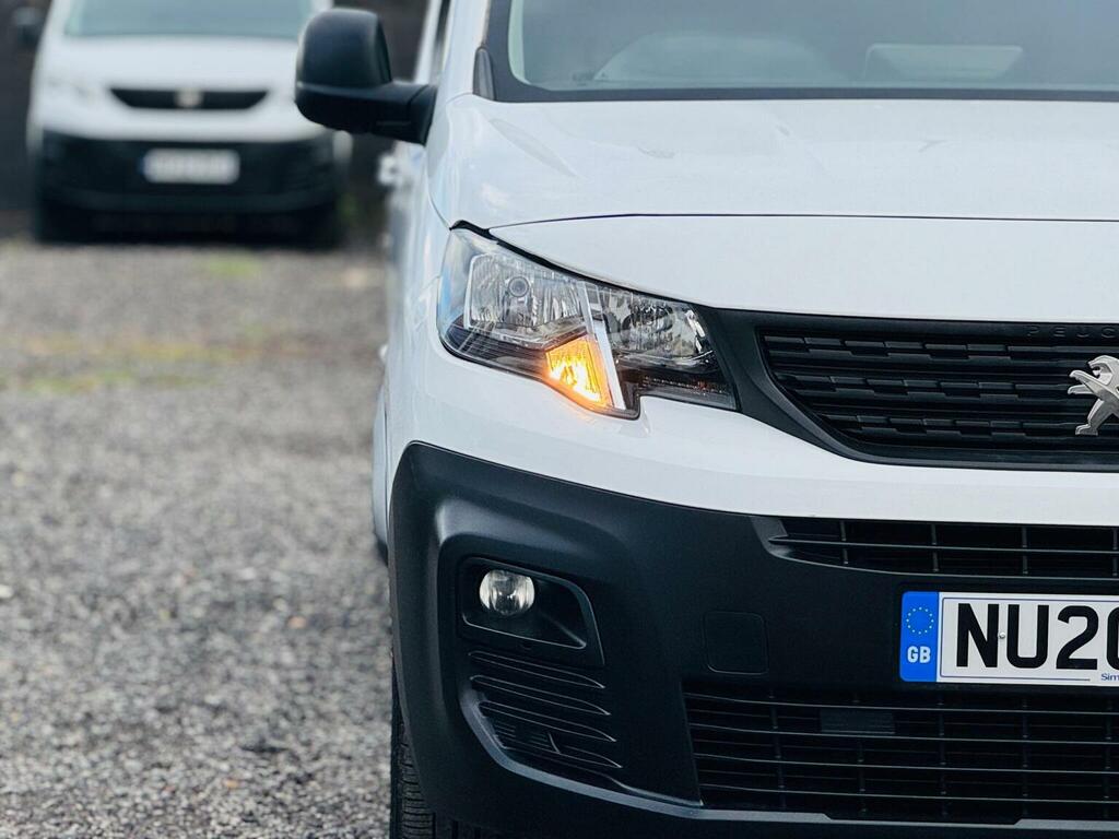 Peugeot Partner Panel Van 1.5 Bluehdi 950 Professional Long Panel White #2