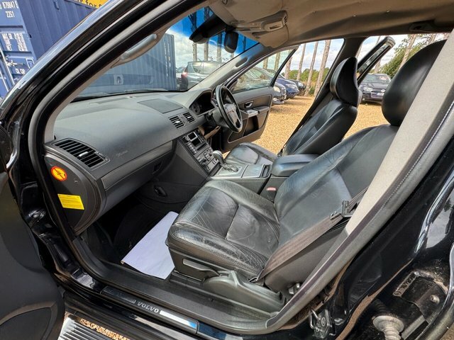 Volvo XC90 2.4 D5 Se Geartronic Blue #18