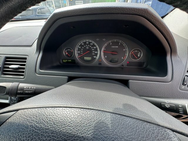 Volvo XC90 2.4 D5 Se Geartronic Blue #26