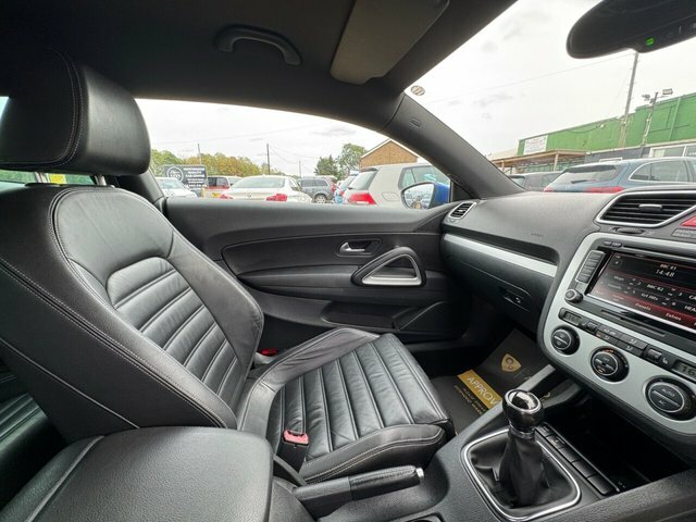 Volkswagen Scirocco 2.0 Tsi Gt Hatchback White #22