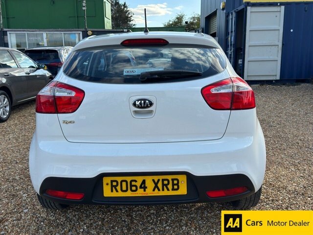 Kia RIO 1 Air Hatchback White #5