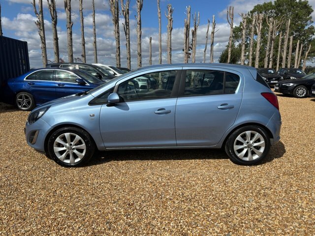 Vauxhall Corsa 16V Excite Hatchback Blue #6