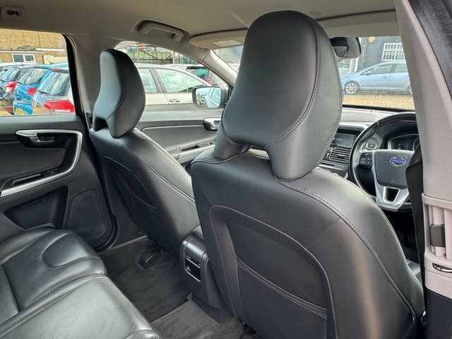 Volvo XC60 D4 Se White #37