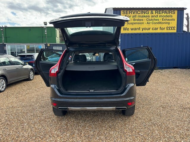 Volvo XC60 D4 Se White #15