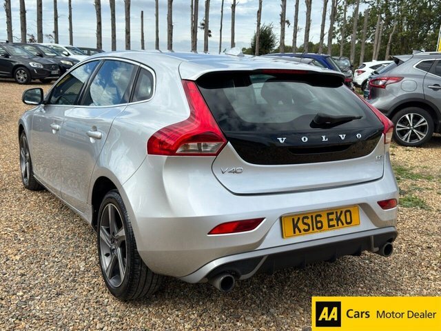 Volvo V40 D2 R-design Lux Nav Silver #3