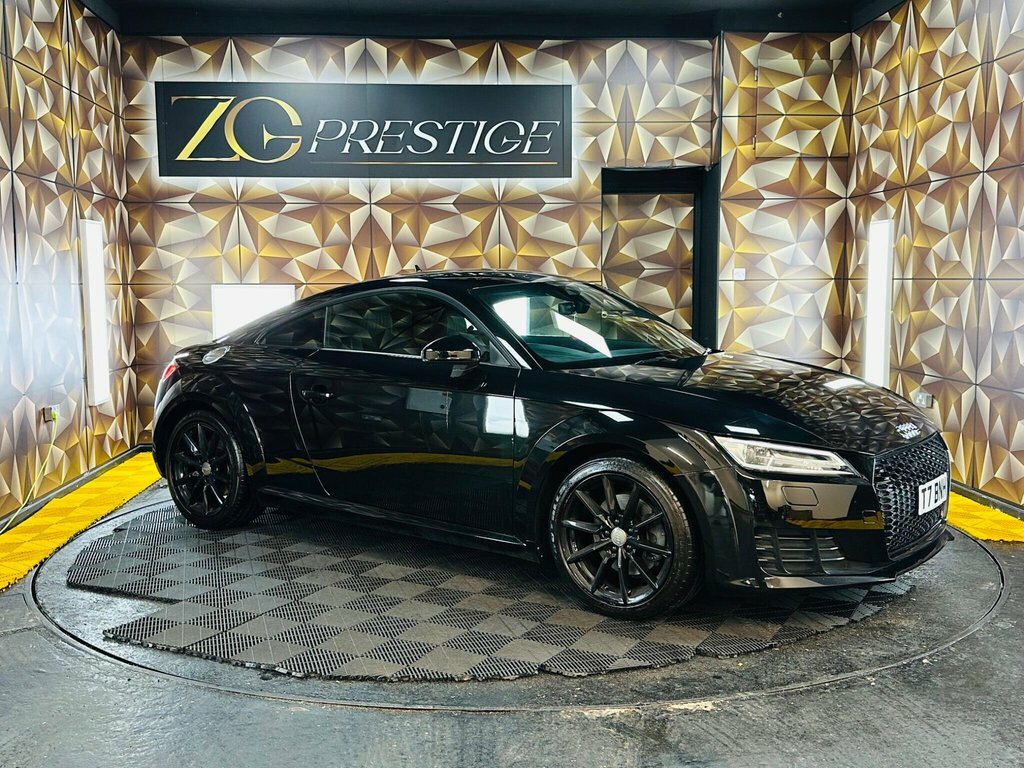 Audi TT 2L Sport Black