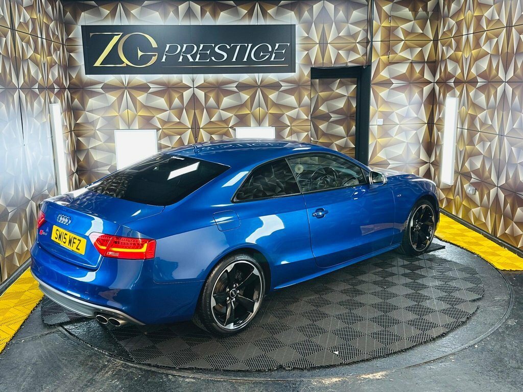 Audi S5 3L Black Edition Blue #6