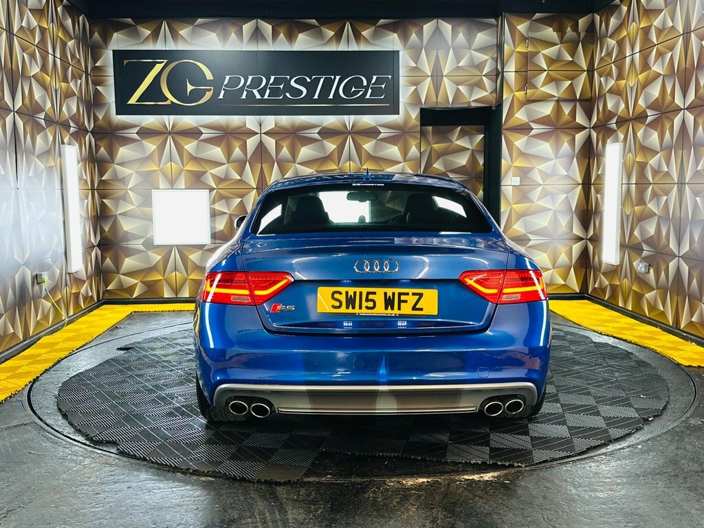 Audi S5 3L Black Edition Blue #4