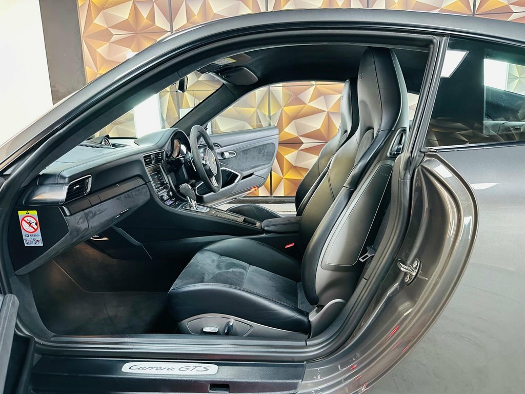 Porsche 911 S Pdk Silver #60