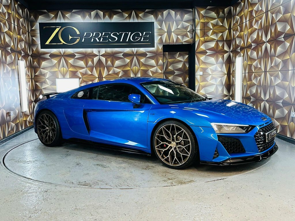 Audi R8 V10 Blue