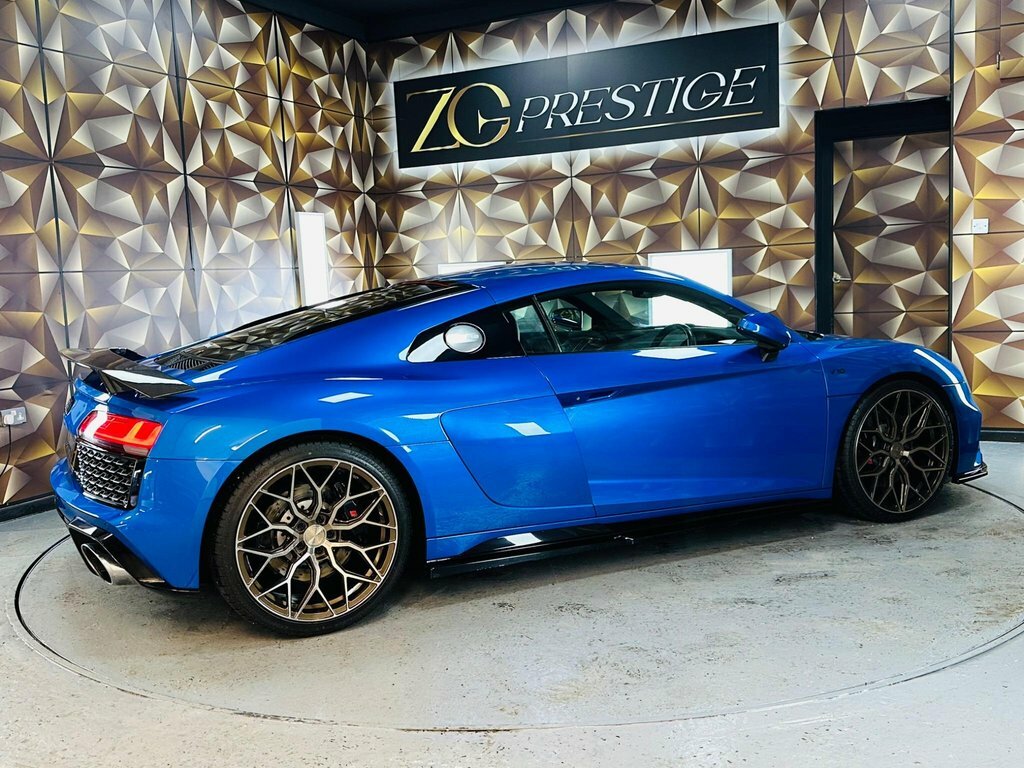 Audi R8 V10 Performance Carbon Black Quattro Blue #14