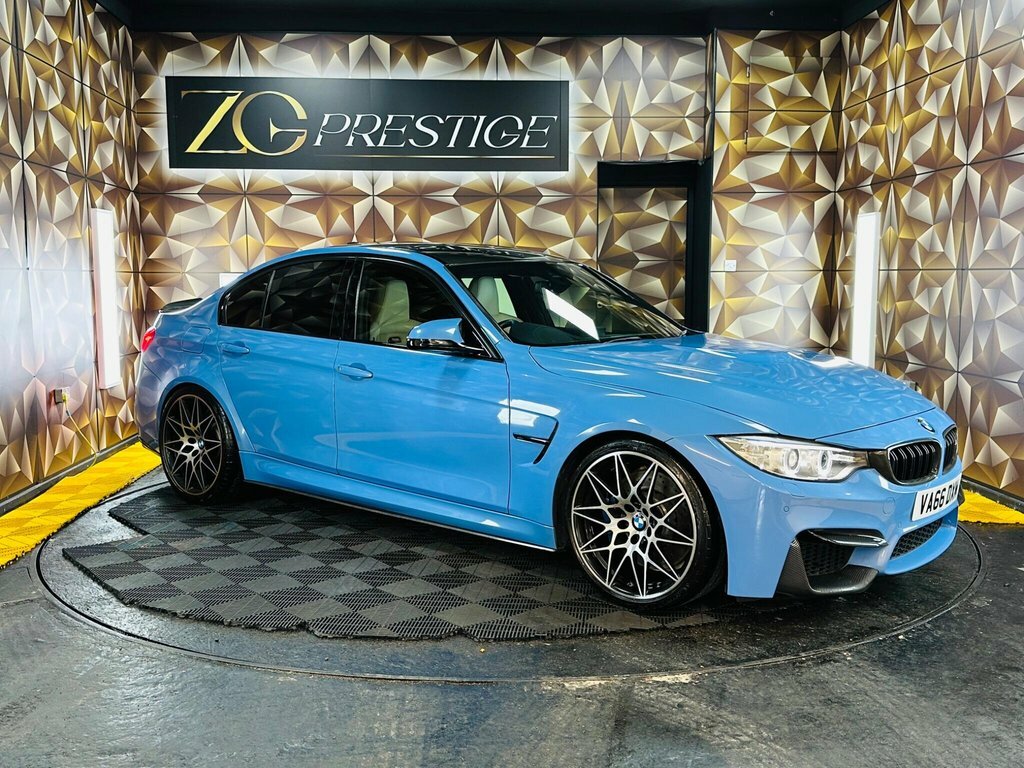 BMW M3 3L Competition Blue