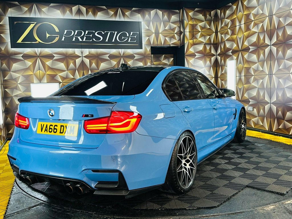 BMW M3 3.0 M3 Saloon Competition Package 2016 Black #24