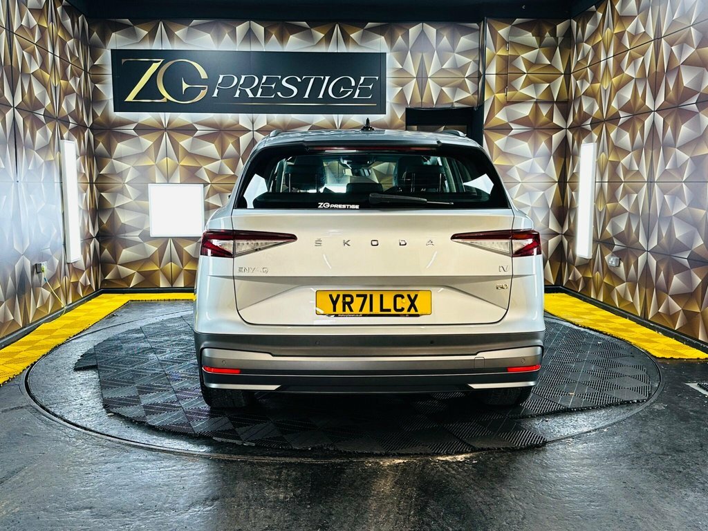 Skoda ENYAQ Suv Silver #4