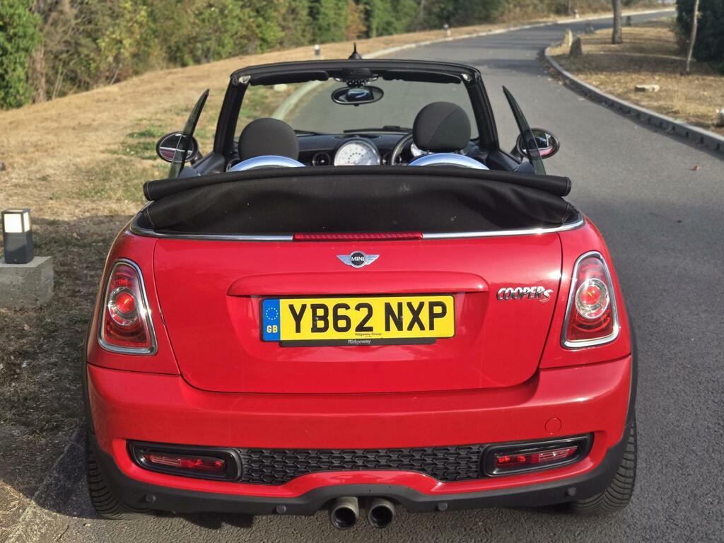 Mini Convertible 1.6 Cooper 122 Bhp Brown #30