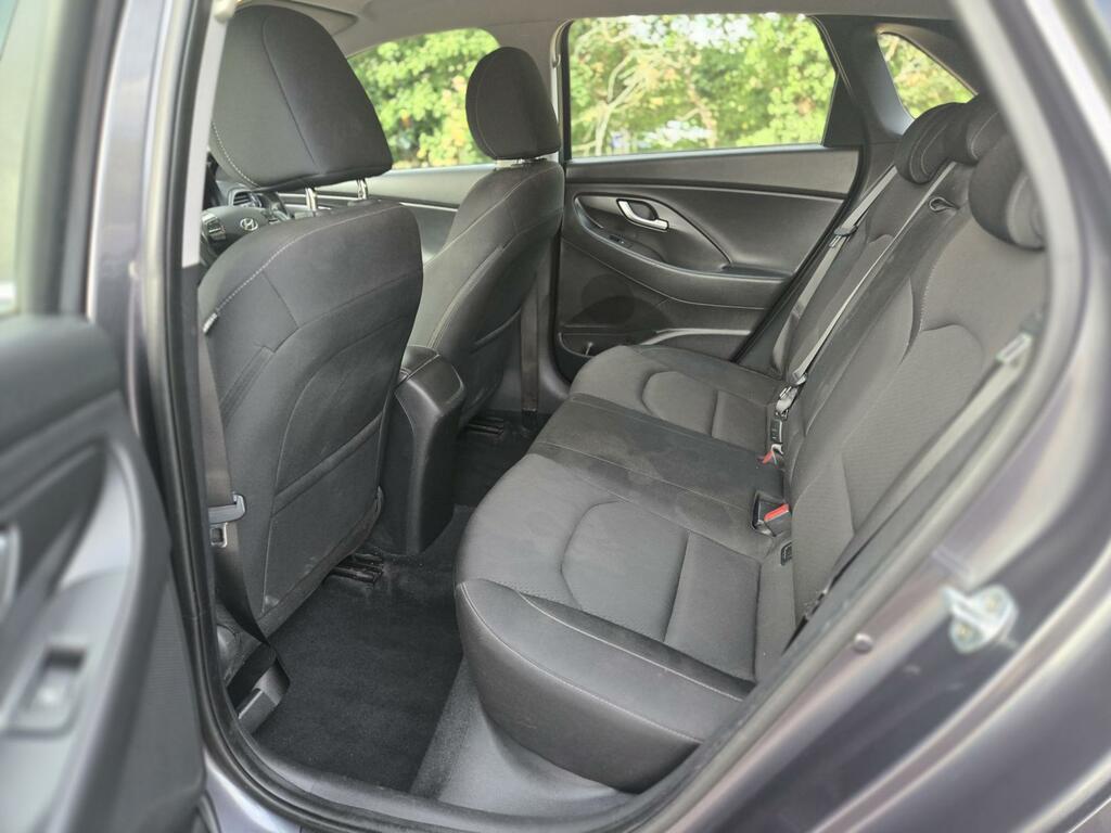 Hyundai I30 Hatchback Grey #18