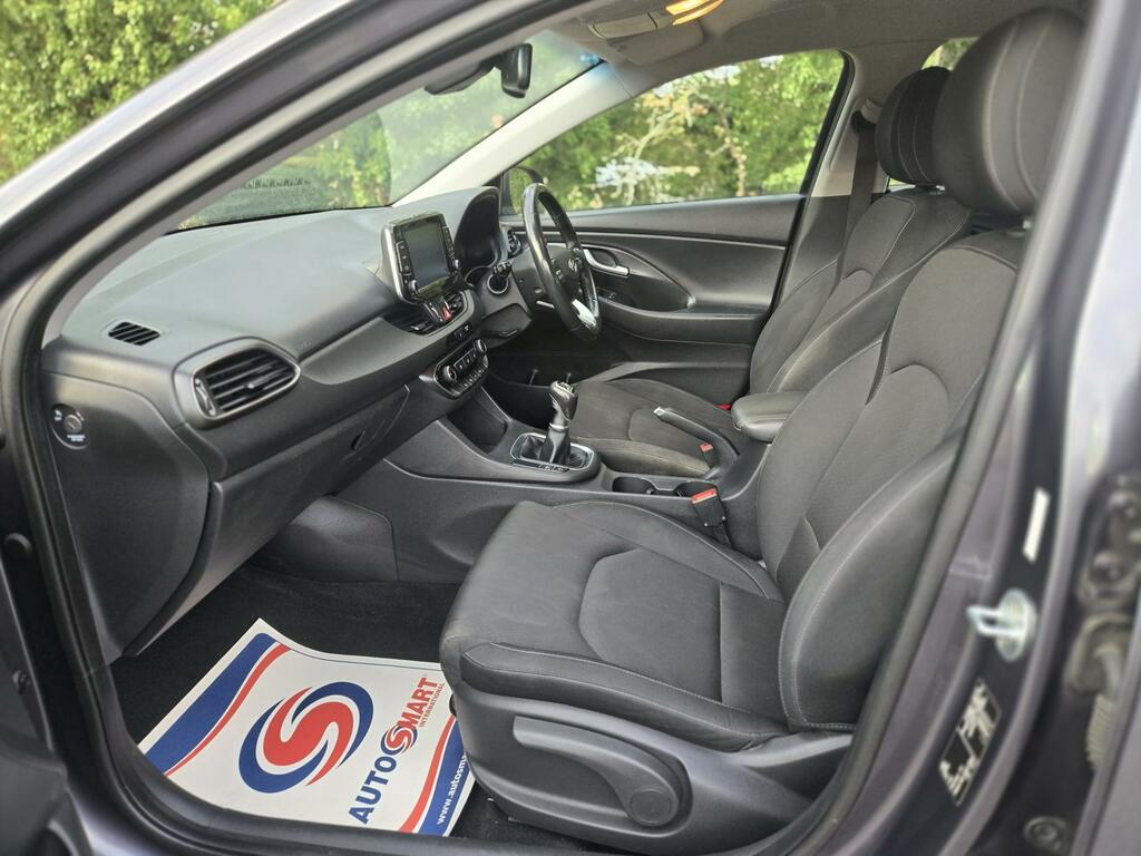Hyundai I30 Hatchback Grey #17
