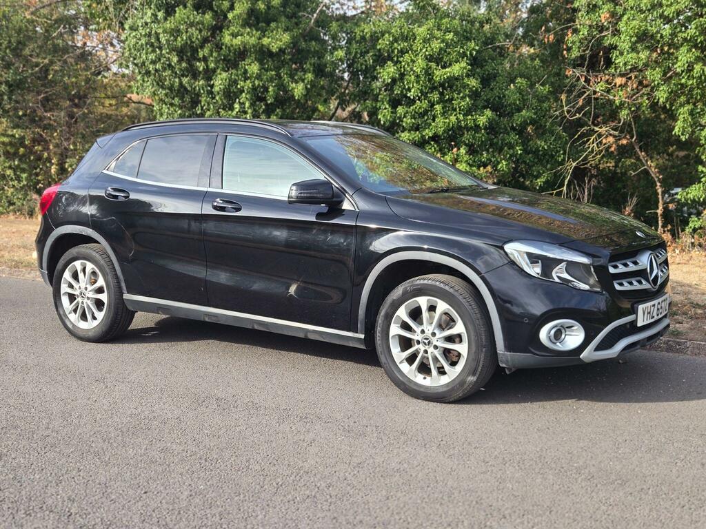 Mercedes-Benz GLA Class Se Black #5