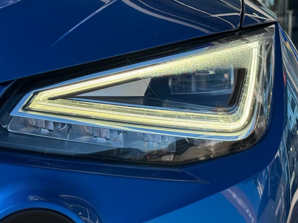 Seat Arona 1.0 Tsi 110 Xperience Lux Black #11