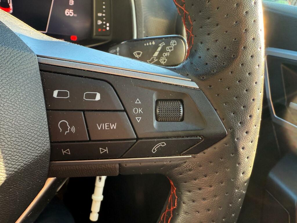 Seat Arona 1.0 Tsi 110 Xperience Lux Black #32