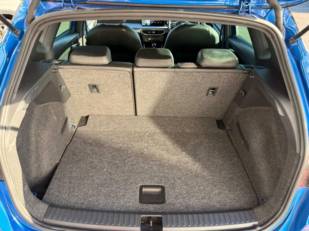 Seat Arona 1.0 Tsi 110 Xperience Lux Black #7