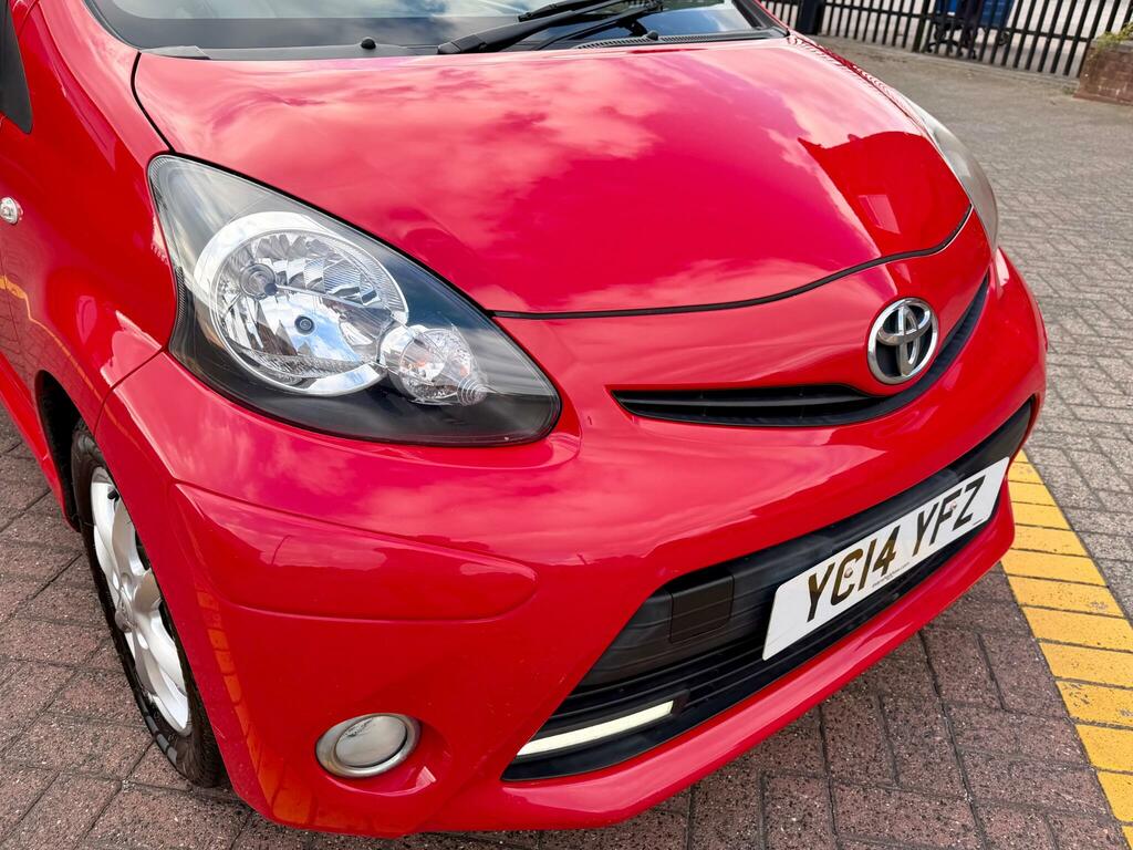 Toyota Aygo Hatchback Silver #44