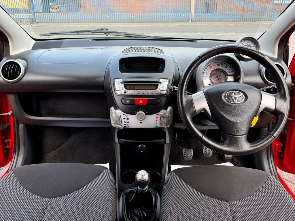 Toyota Aygo Hatchback Silver #29