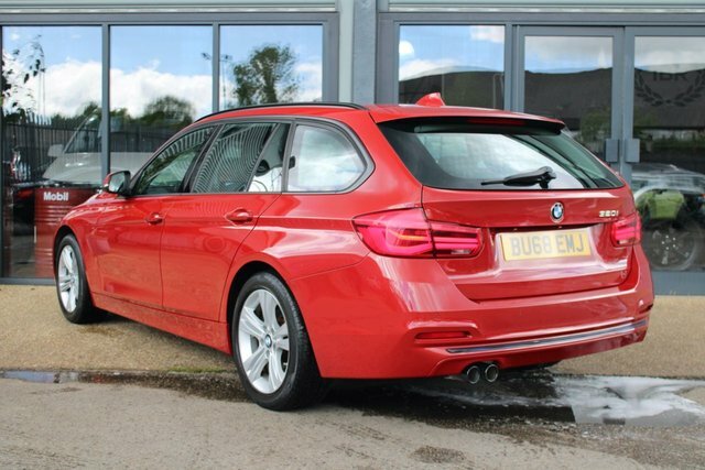 BMW 3 Series Touring 2.0 320I Sport Touring Eur Red #2