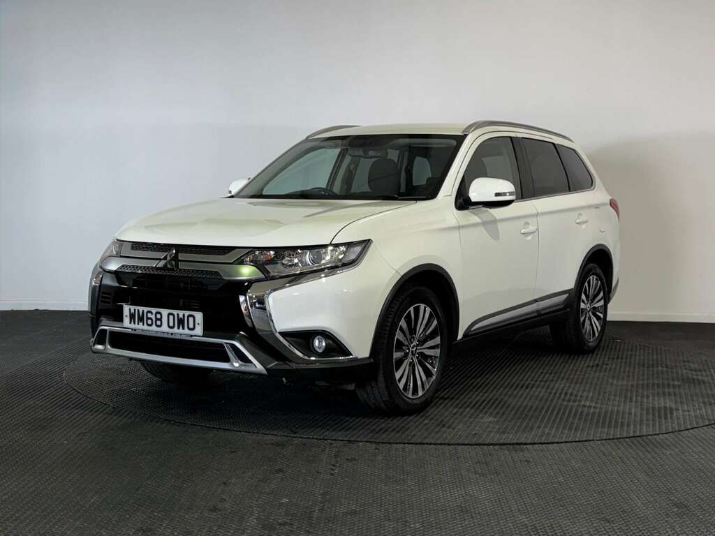 Mitsubishi Outlander 2.0 Mivec Juro Suv Cvt 4Wd Euro 6 Ss White #2