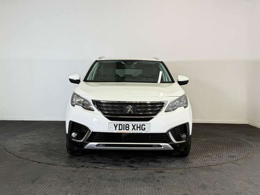 Peugeot 5008 1.2 Puretech Allure Suv Euro 6 White