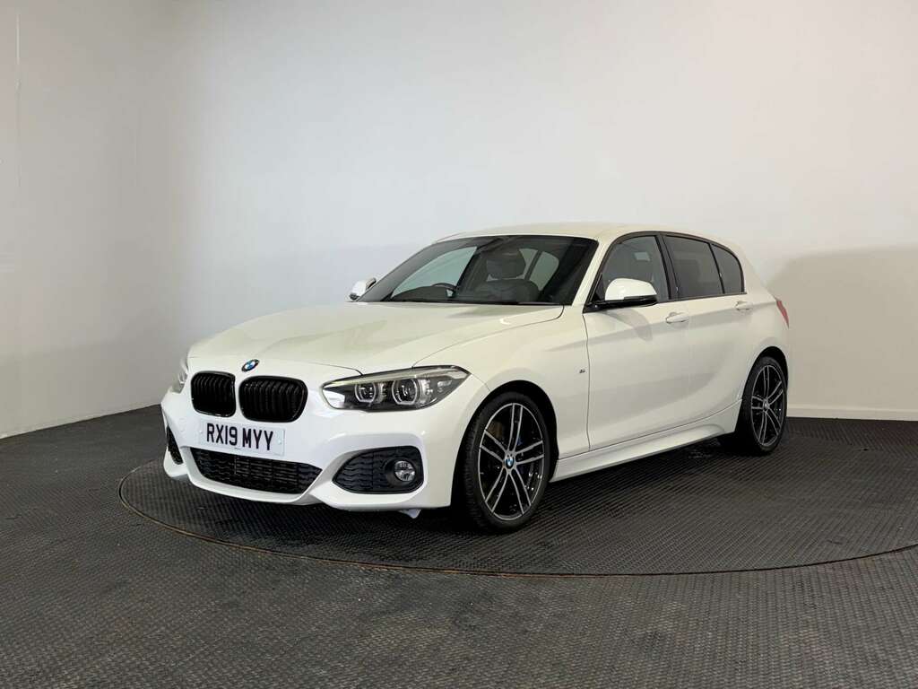 BMW 1 Series 1.5 118I Gpf M Sport Shadow Edition Hatchback RX19MYY White #2